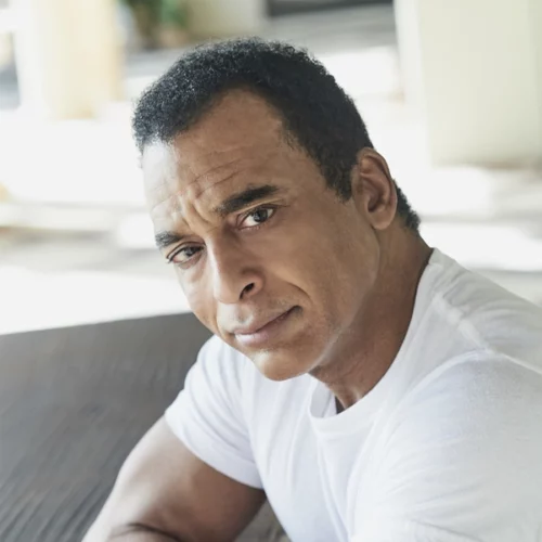 Jon Secada